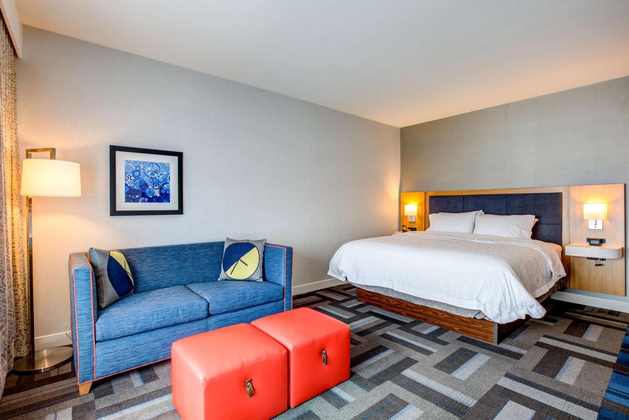 Hampton Inn & Suites Boston/Waltham Exterior foto